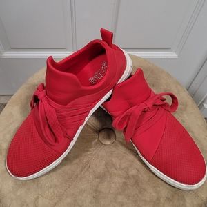 [SOLD] Brash DREA Sneakers Women's Shoes Red size 7.5.